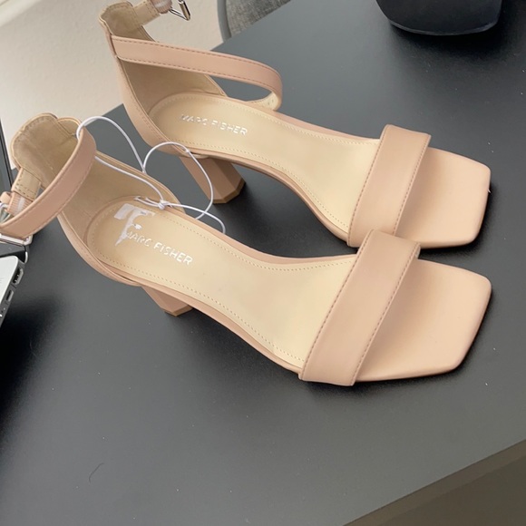 ❤️Cute, On Trend Square Toe Ankle Strap Geometric Block Heeled Dress Sandals - Picture 7 of 11